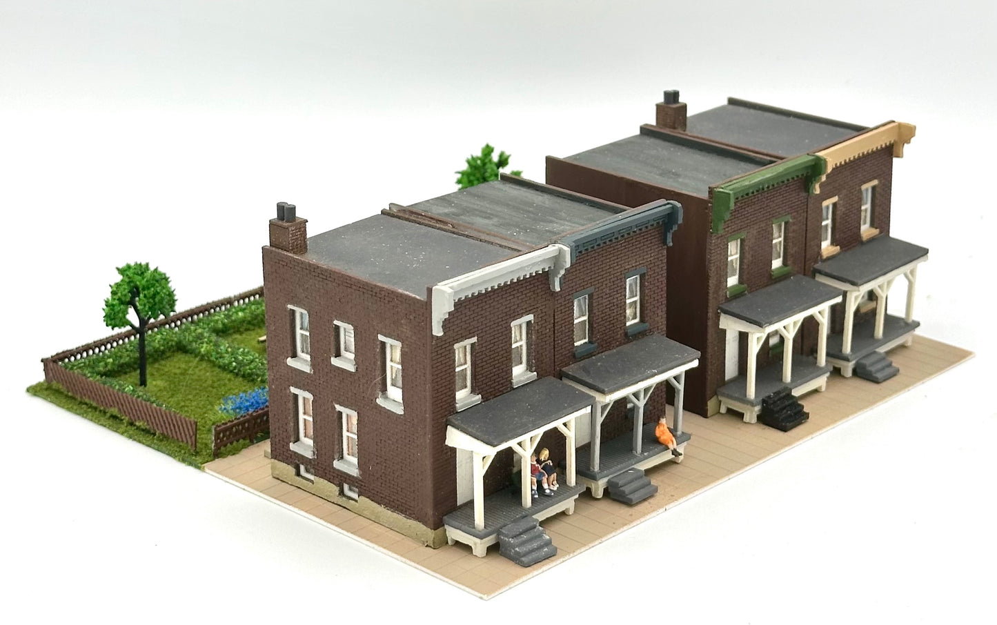 N Scale 4x 2-Story Custom Painted/Weathered Row Houses Fully Assembled