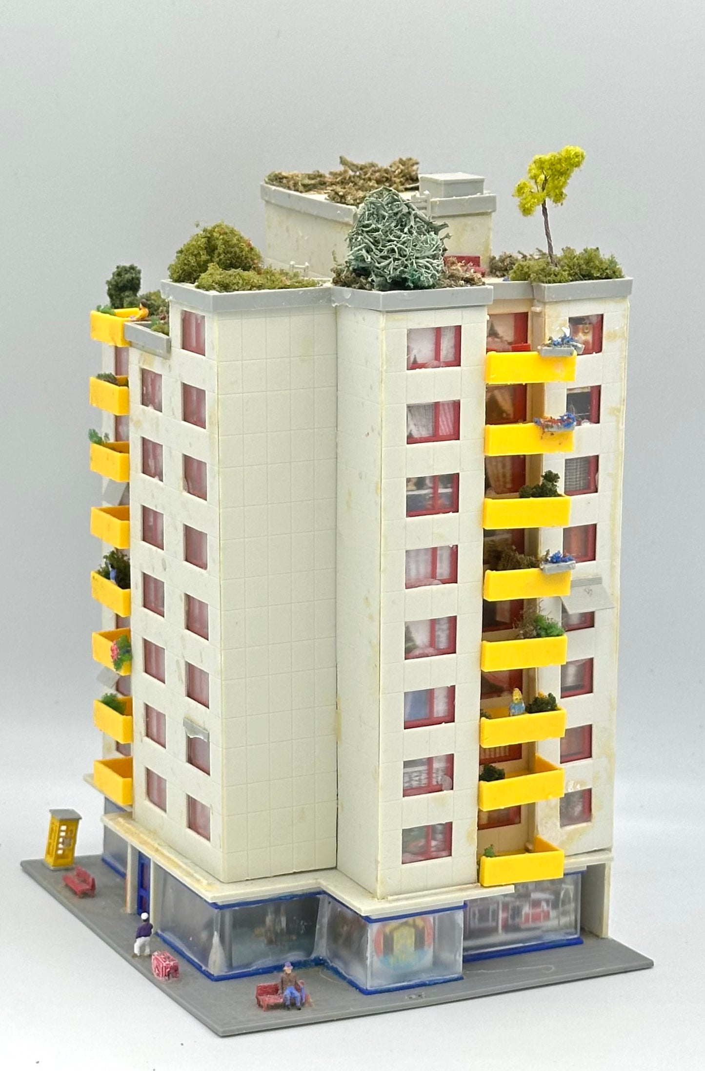 Kibri N Scale 9-Story Modern Apartment Building, Fully assembled.