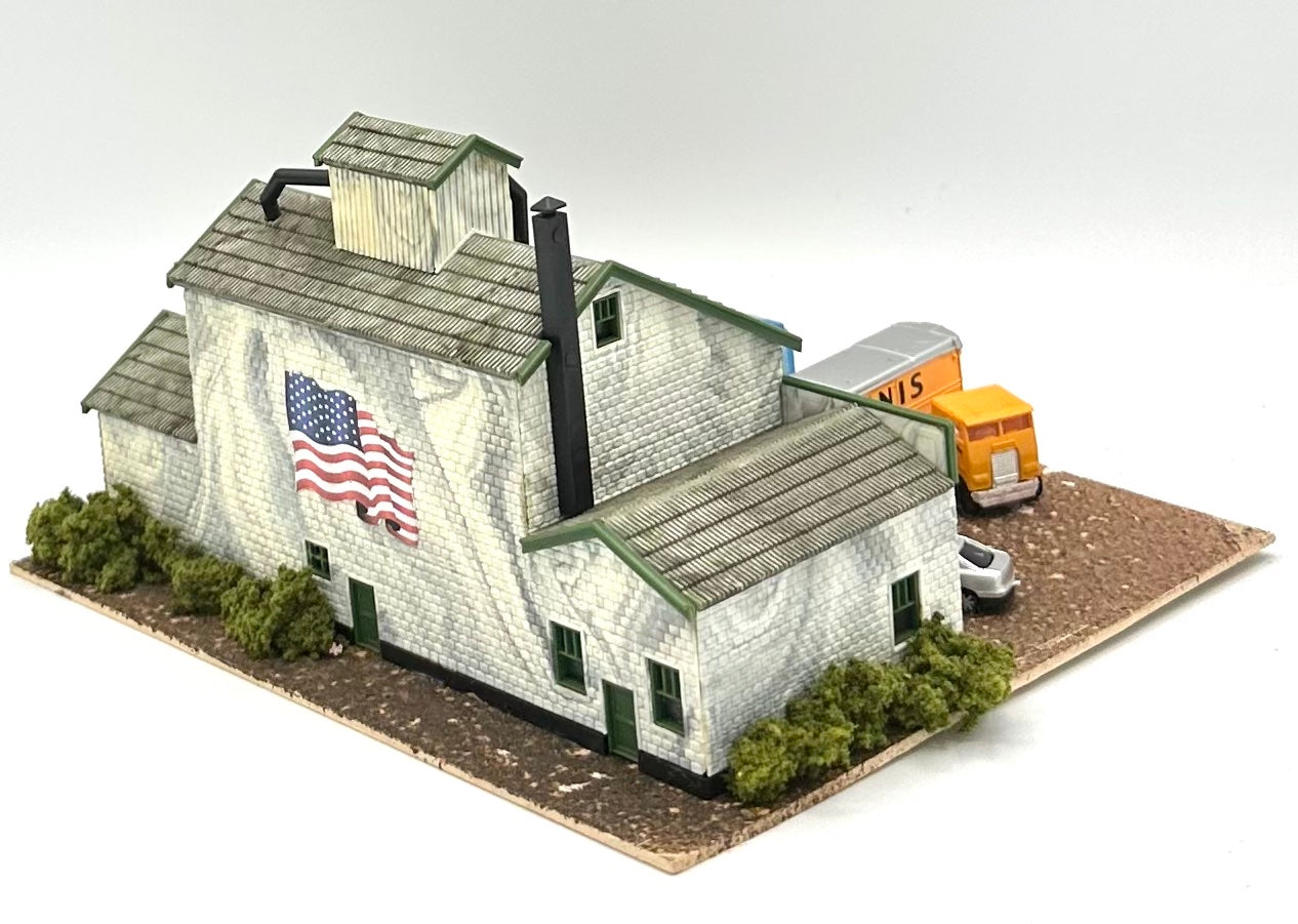 N Scale;Custom Built "Quality Furniture Manfacturers" Diorama