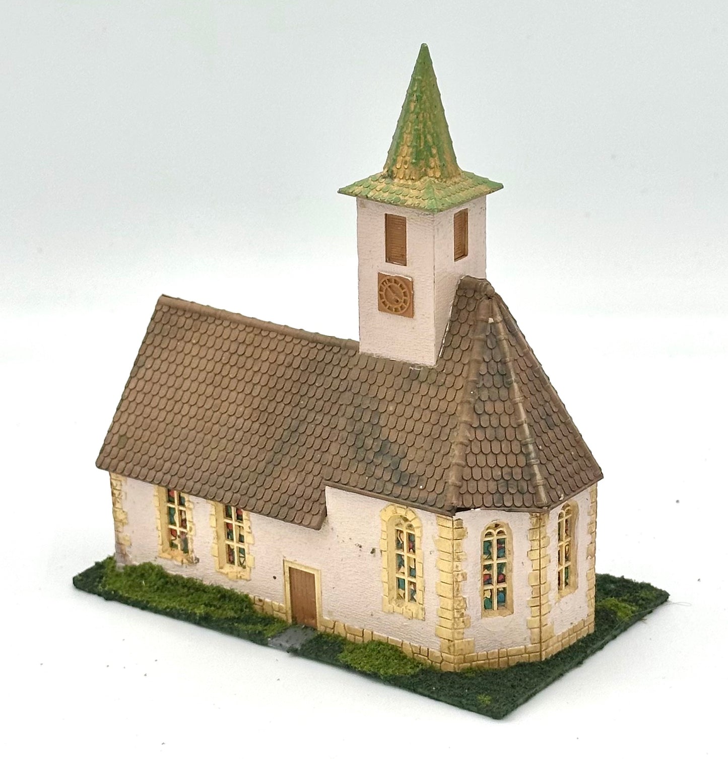 N Scale Old Small Town Church Custom Painted/Weathered Fully Assembled