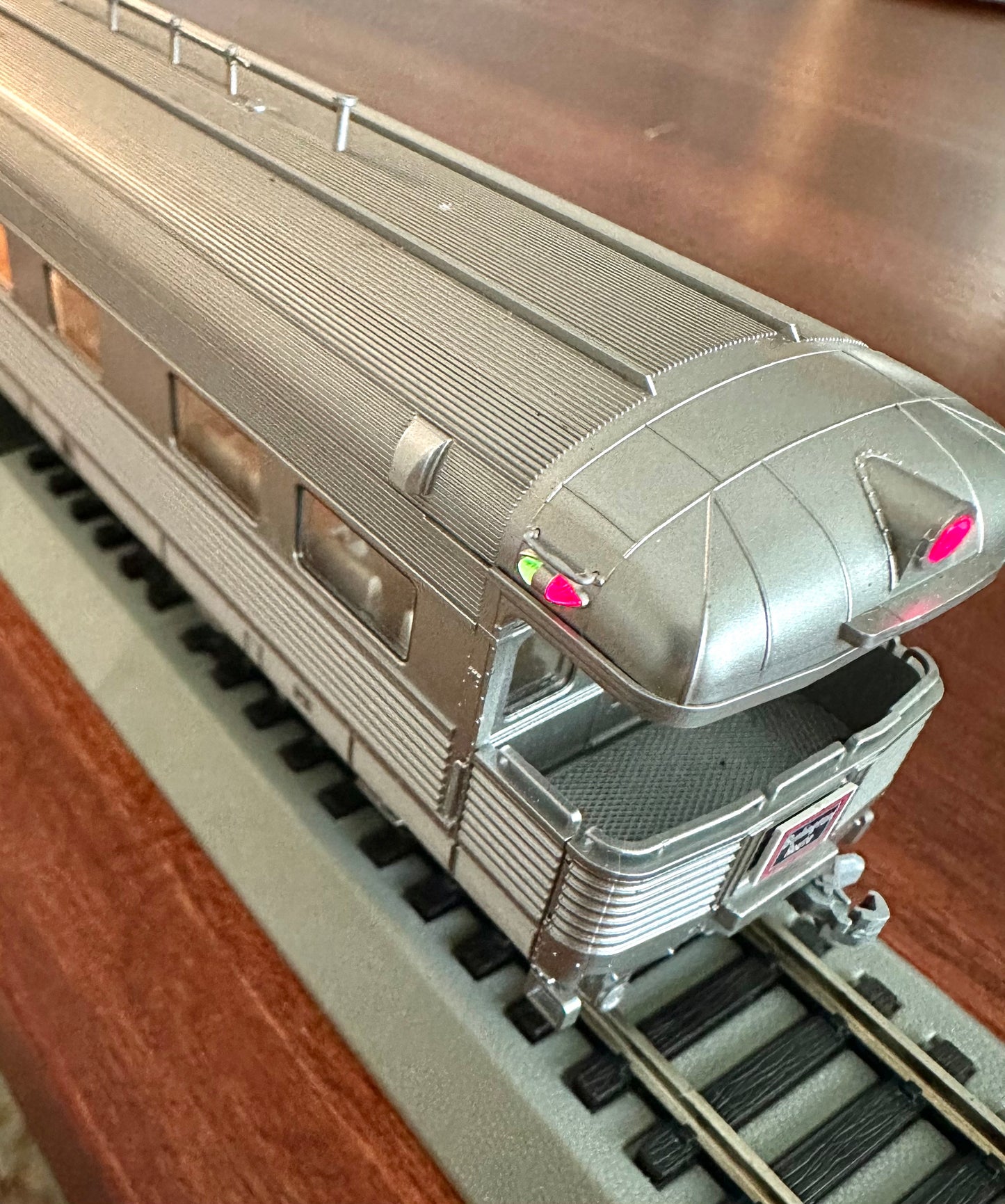 Kato HO Scale 156-0817 Burlington Business Car