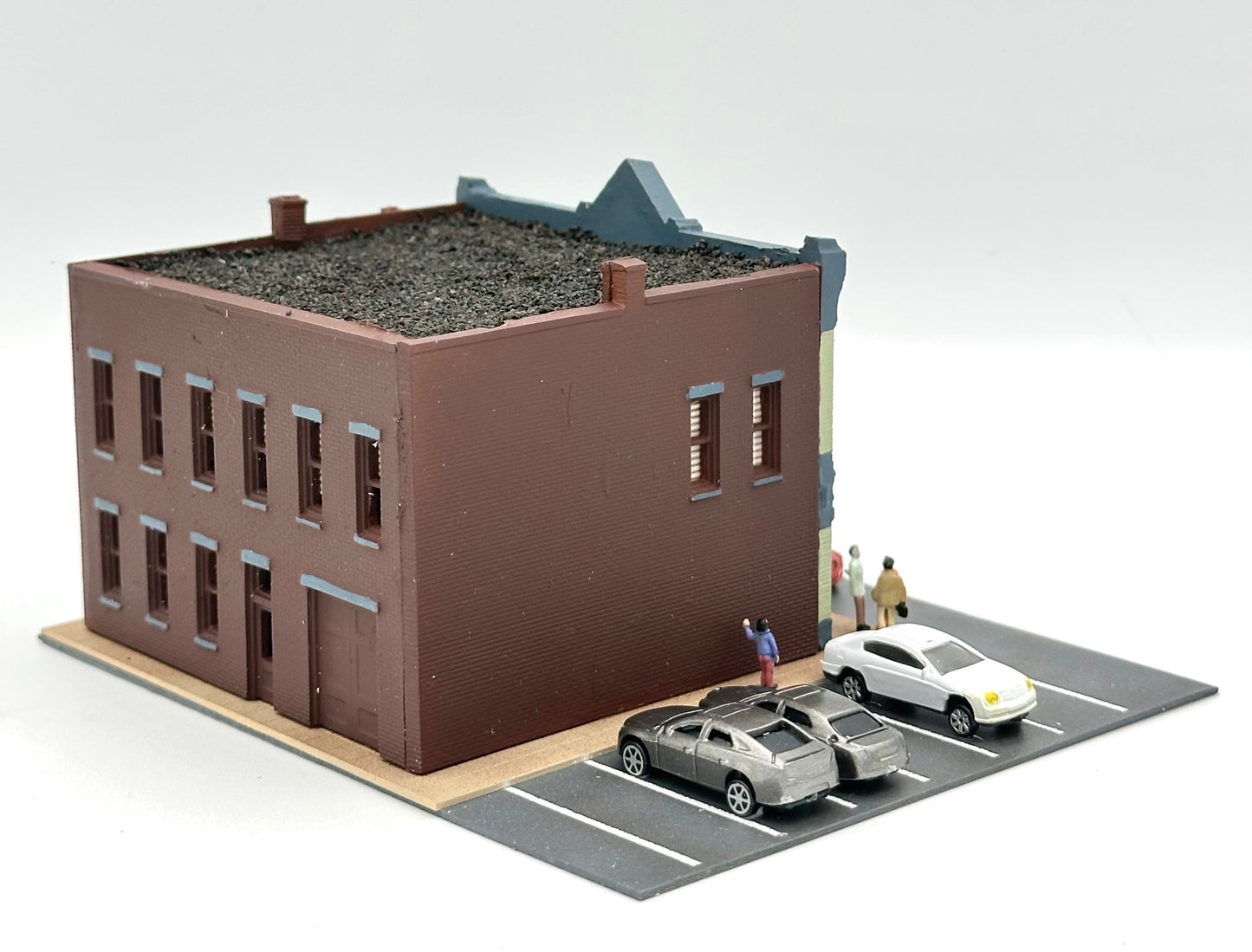 DPM Woodland Scenics N Scale Custom Painted "Whit's Steak House" Lighted Diorama.
