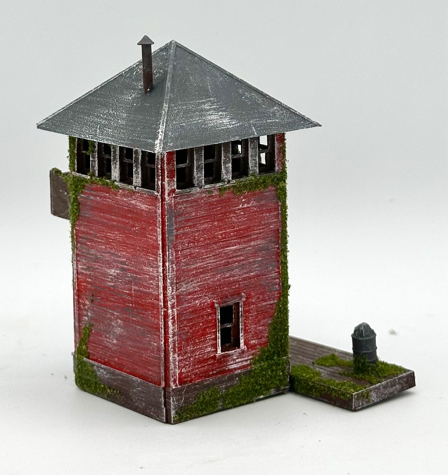 HO Scale Custom Painted/Weathered Abandoned Trackside Signal box