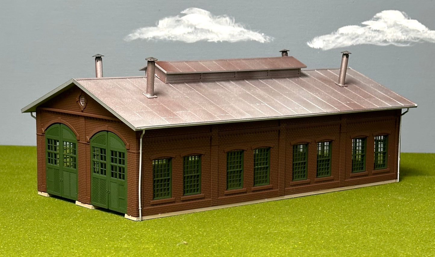 Walthers Cornerstone 933-3007 HO Scale 2-Stall Engine House Custom Painted/Weathered Fully Assembled LED Lighted