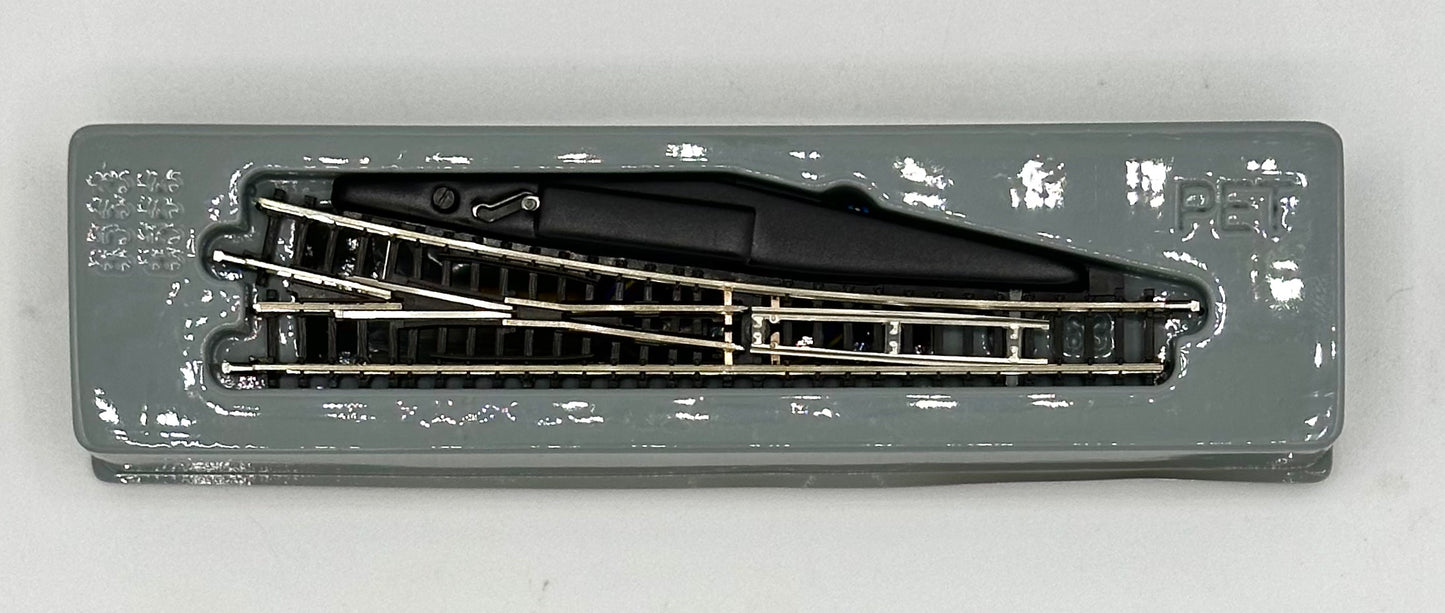 Marklin Z Scale 8563 110 mm, r 490mm 13' Electric Turnout