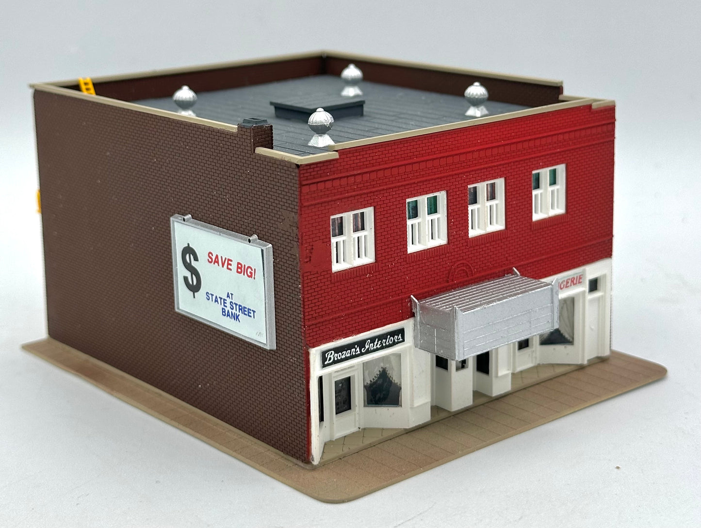 Walthers Cornerstone 933-3210 N Scale Custom Painted Bijou Theatre