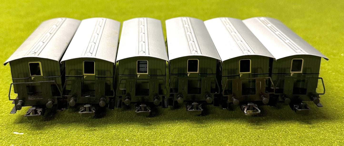 Vintage Marklin 4107 HO Scale All Metal Std. Branch 2nd Class Passenger Car 6pc