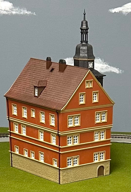 Kibri 38395 HO Scale Sauerland City Hall Fully Assembled