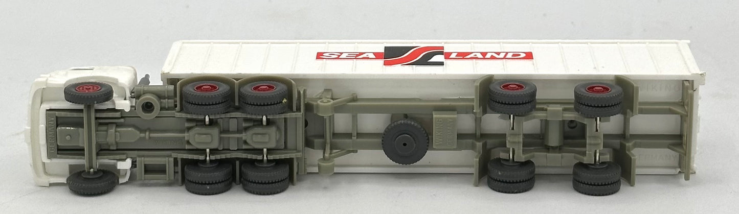 Wiking Ho Scale Sealand Semi Truck and Trailer