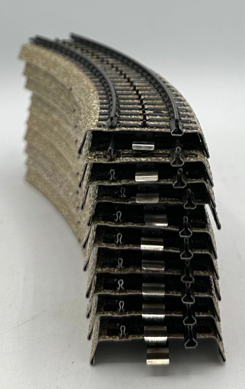 Marklin 5100 HO Scale M Track Curved Track R14 3/16" x 45' (360mm)3-Rail AC 10pc
