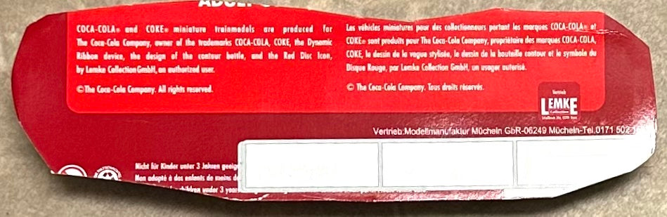 Lemke Collection " World Of Trucks"HO Renault Truck+Trailer Coca-Cola with Soccer player Motif