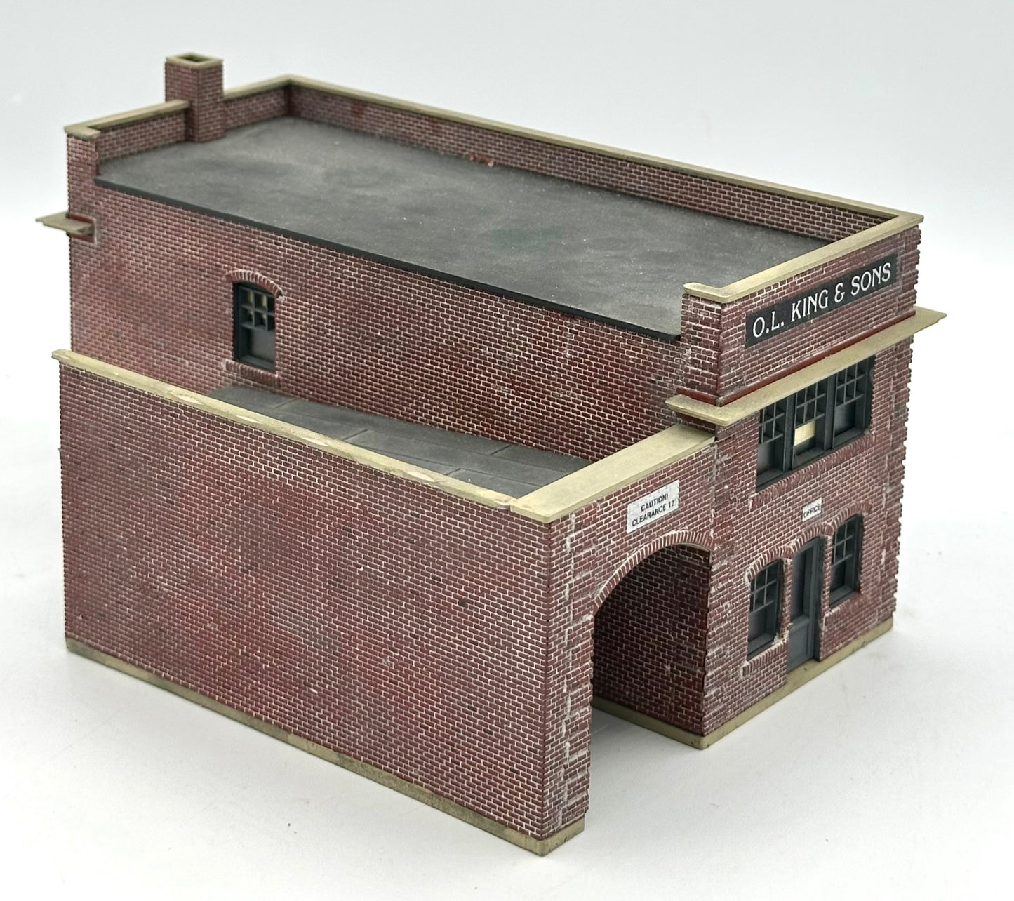 Walthers Cornerstone 933-3015 HO Scale "O.L. King & Sons Coal" Weathered Fully Assembled