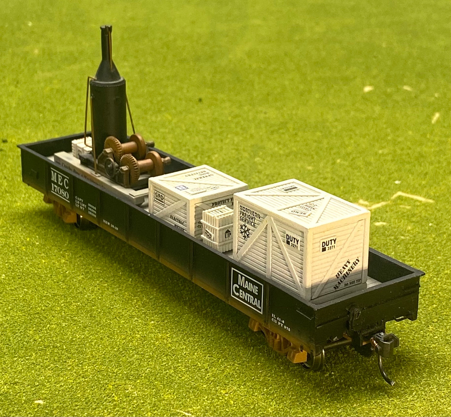 Rochester Model Rail VERY RARE HO Scale Weathered Maine Central Gondola + Load by Jack Matsik