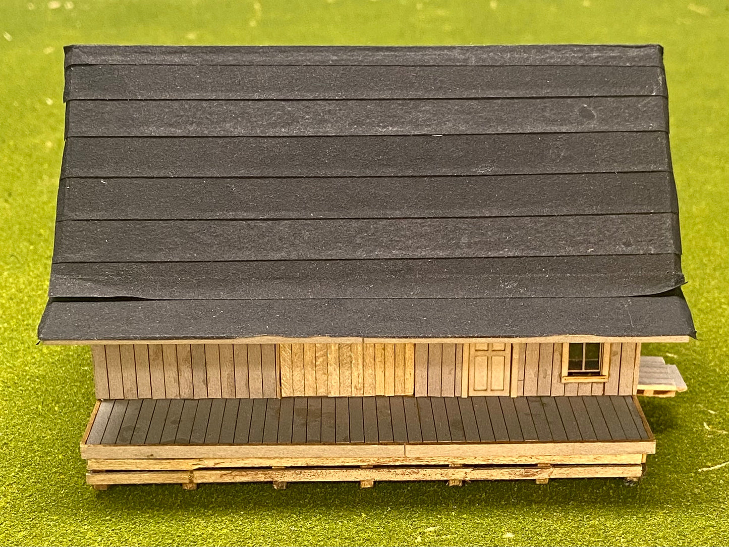 Banta Model Works HO Scale Laser Cut Wood Painted/Weathered Warehouse Fully Assembled