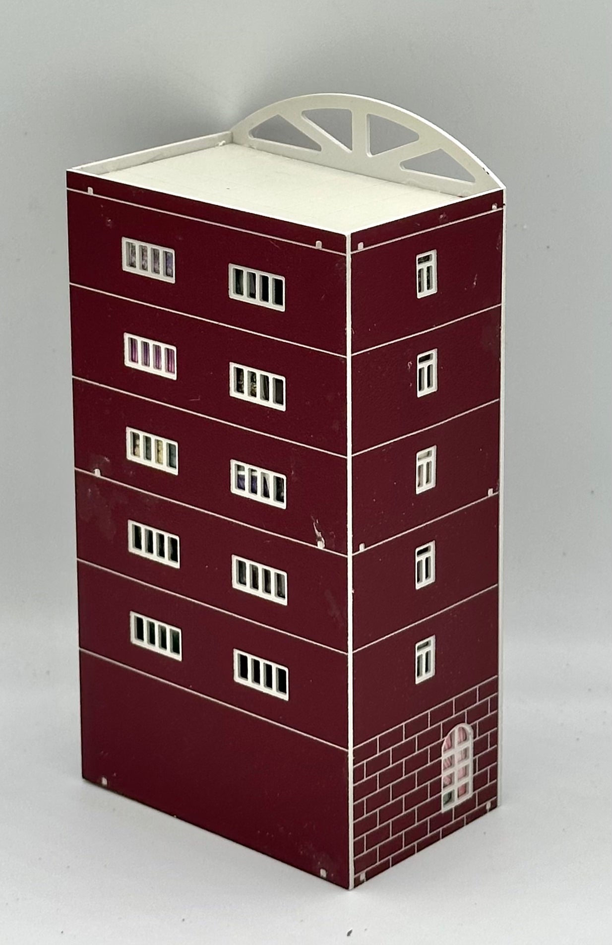 Outlands Style N Scale Custom Built Window treatments 6-Story Tower Block