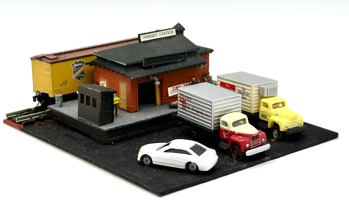 N Scale Custom Built/Painted "Country Freight Station", Buildings and Yard ,New Diorama.