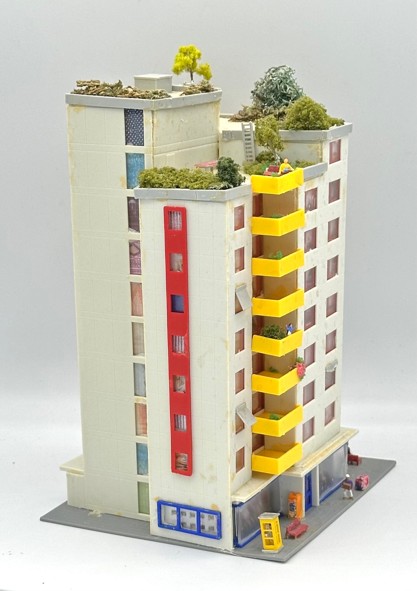Kibri N Scale 9-Story Modern Apartment Building, Fully assembled.