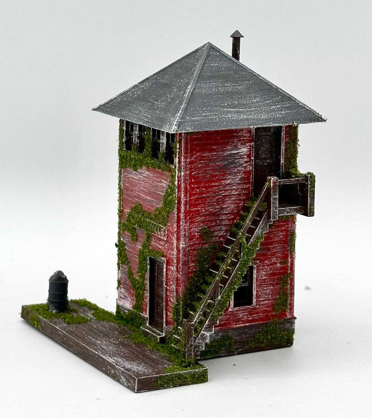 HO Scale Custom Painted/Weathered Abandoned Trackside Signal box
