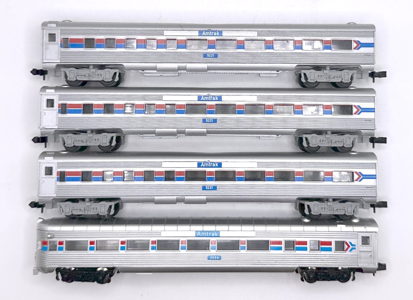 MiniTrix N Scale 4 Car Amtrak Passenger Car set