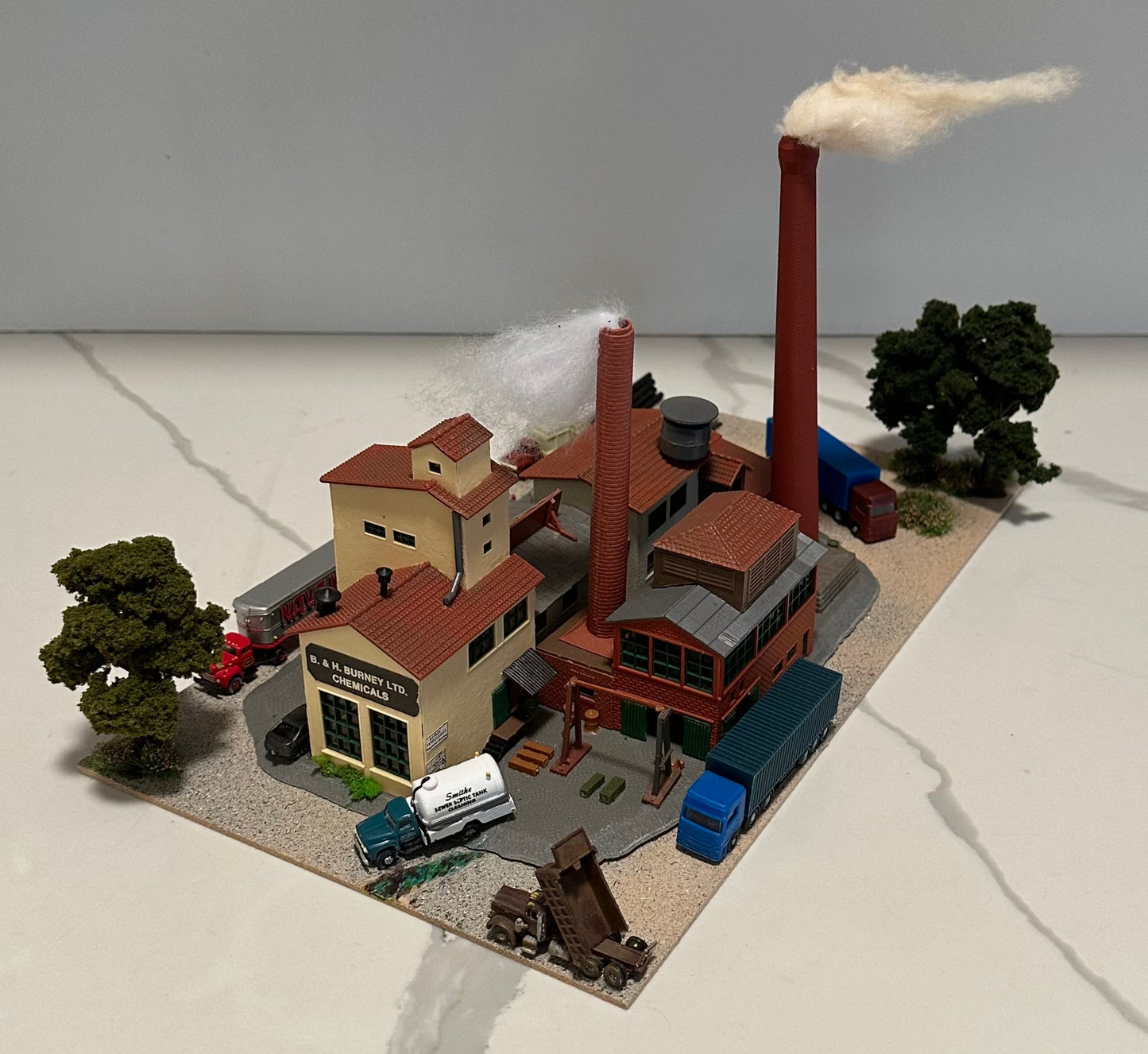 Pola N Scale Custom 1/2/3 Story Industrial Buildings "B&H Burnley Ltd", Chemicals
