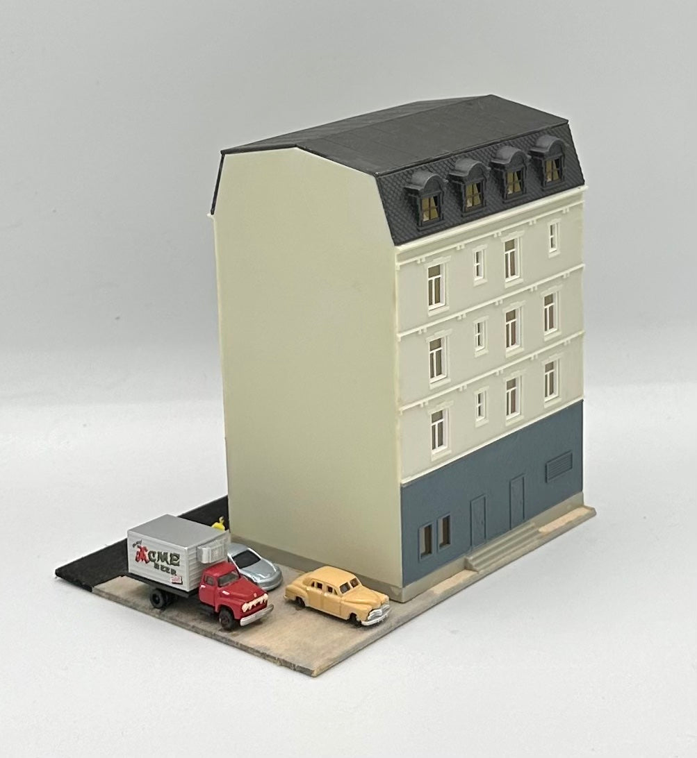 Pola N Scale Custom 5-Story Cinema Diorama
