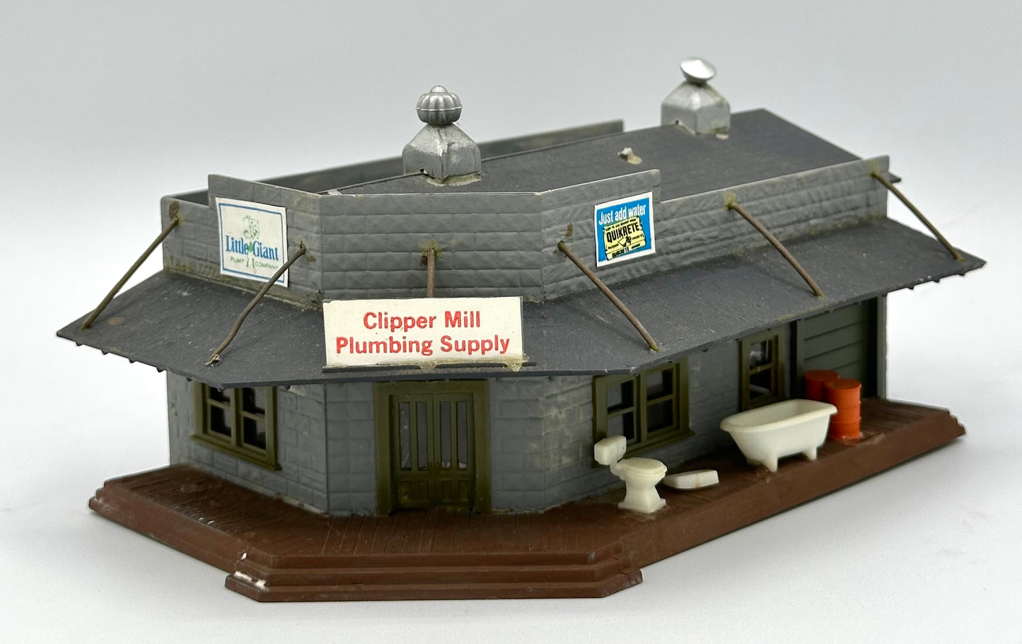 Lifelike HO Scale Clipper Mill Plumbing Supply Custom Painted/Weathered Fully Assembled.