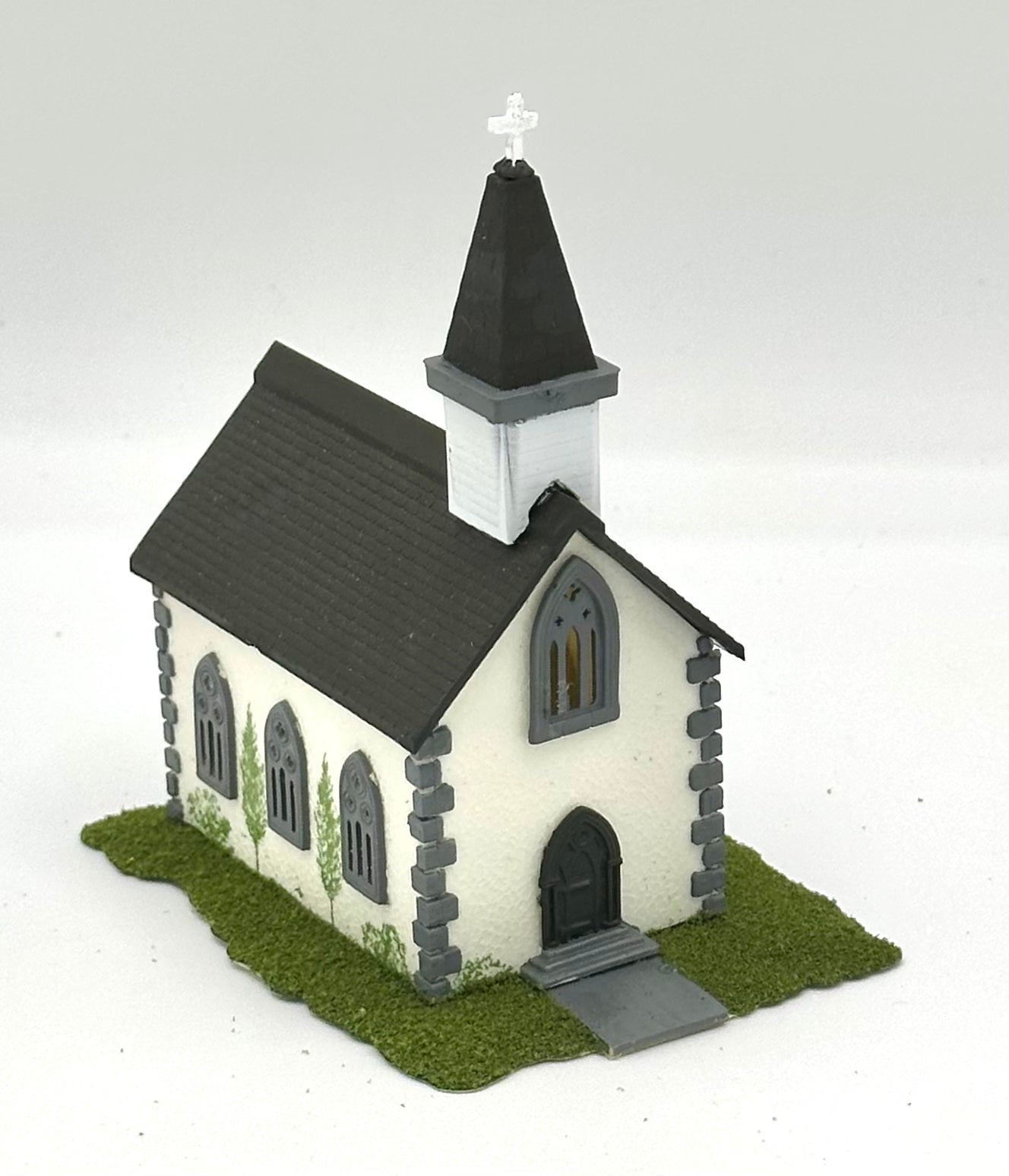 Bachmann N Scale Country Town Church Custom Painted Fully Assembled