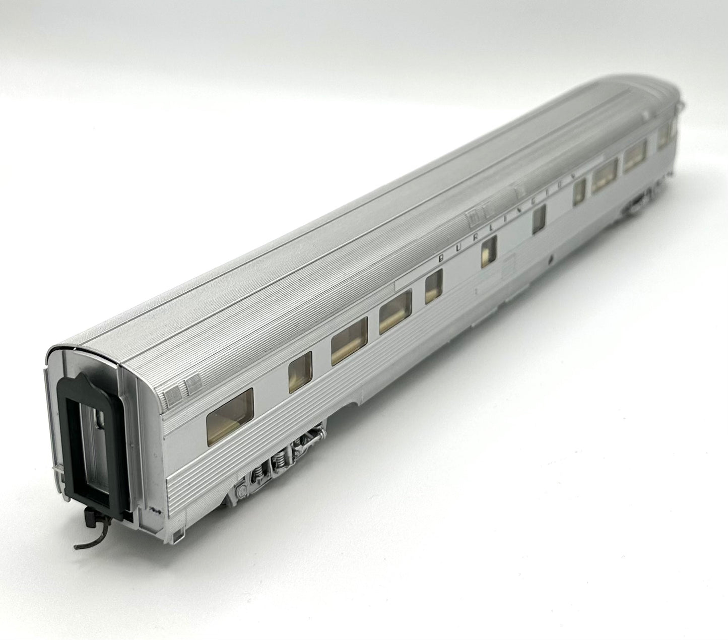 Walthers HO Scale Burlington Observation Lounge Coach