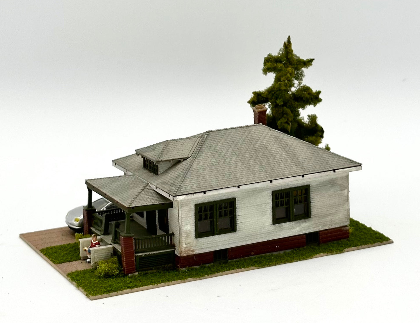 Atlas N Scale Custom Painted/Weathered Single Story Ranch Style House Fully Assembled New Diorama