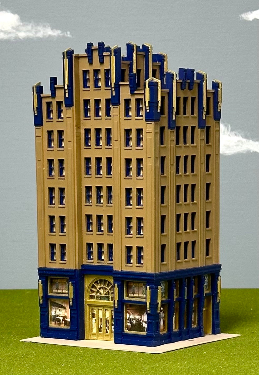 Lunde Studios NK-11 N Scale 8-Story Century Plaza,Fully Assembled , Lighted,