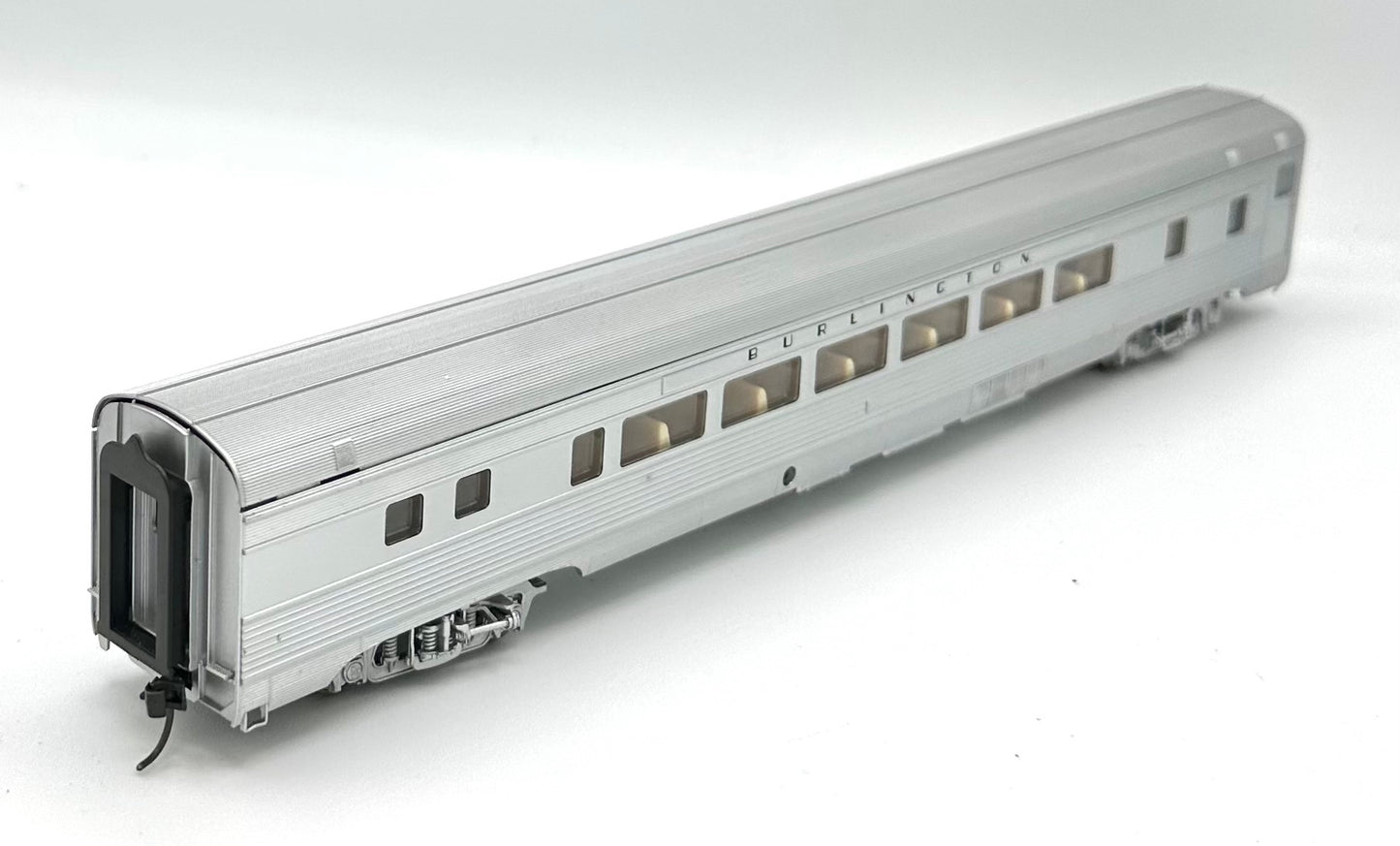 Walthers HO Scale Burlington Large Window Configuration Coach