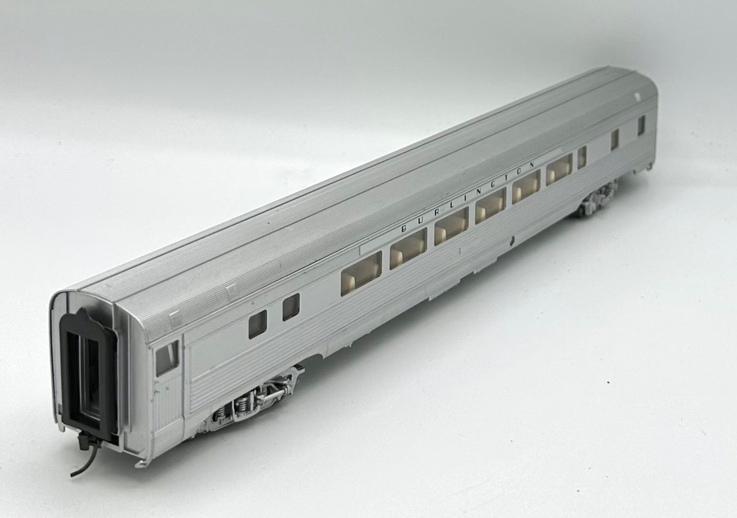 Walthers HO Scale Burlington Large Window Configuration Coach