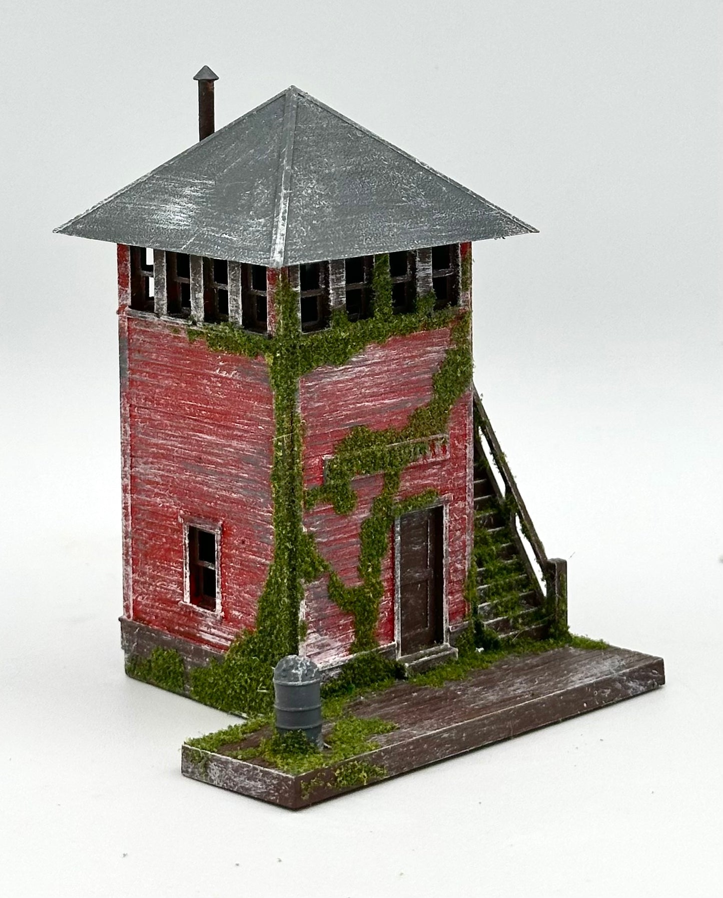 HO Scale Custom Painted/Weathered Abandoned Trackside Signal box