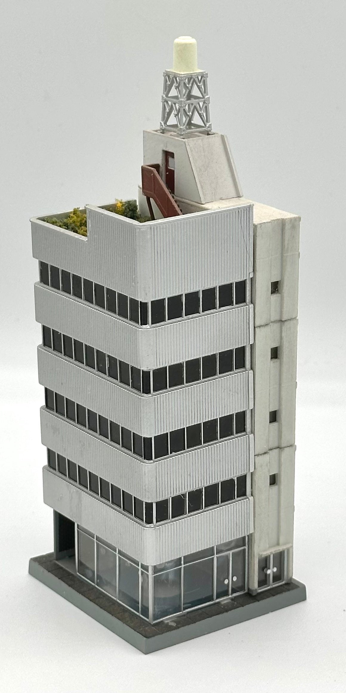 TomyTec N Scale 6-Story Office Block