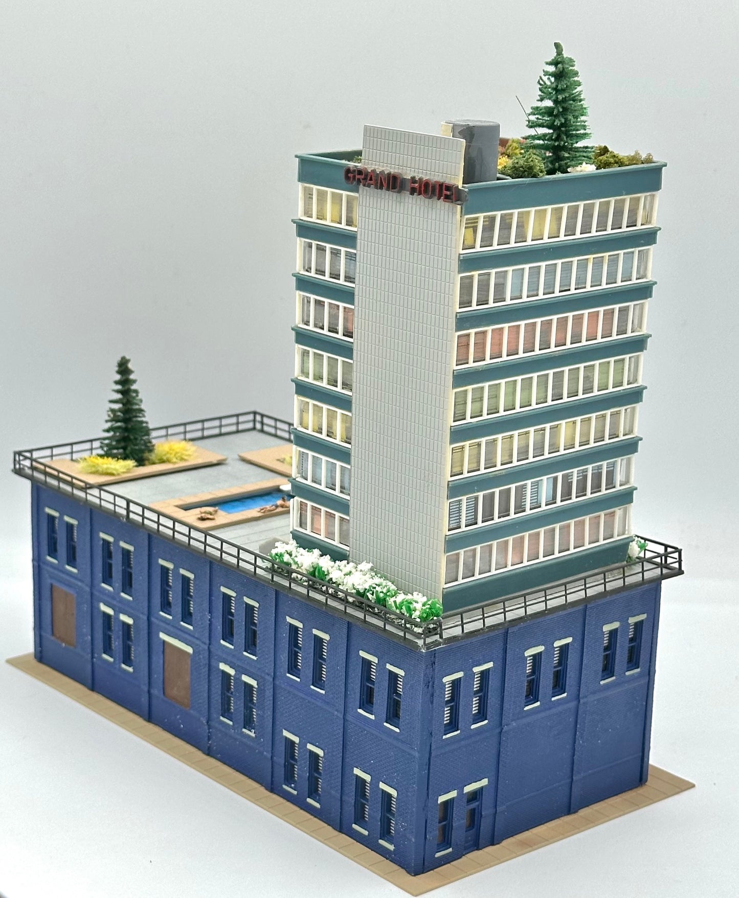 Unique One-Of-Kind N Scale Custom Built/Painted a 9-Story Tower " Grand Hotel" Fully Assembled