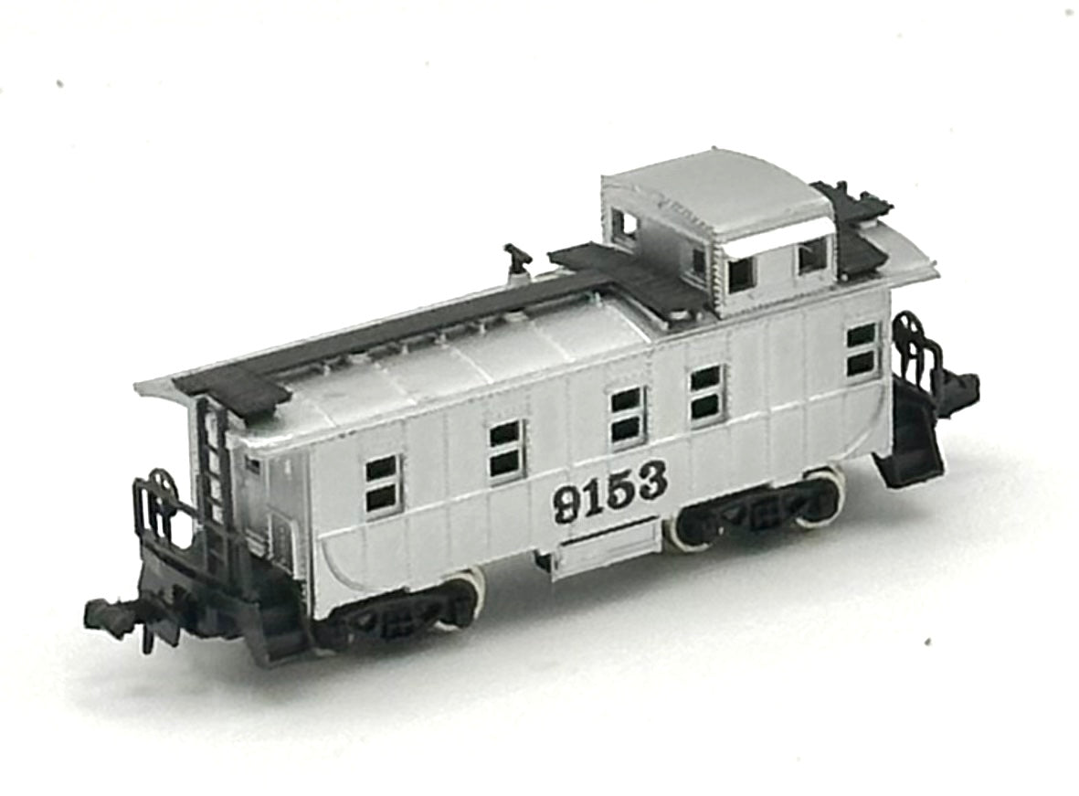 Arnold Rapido N scale Rivet sided Offset Cupola Caboose 9153