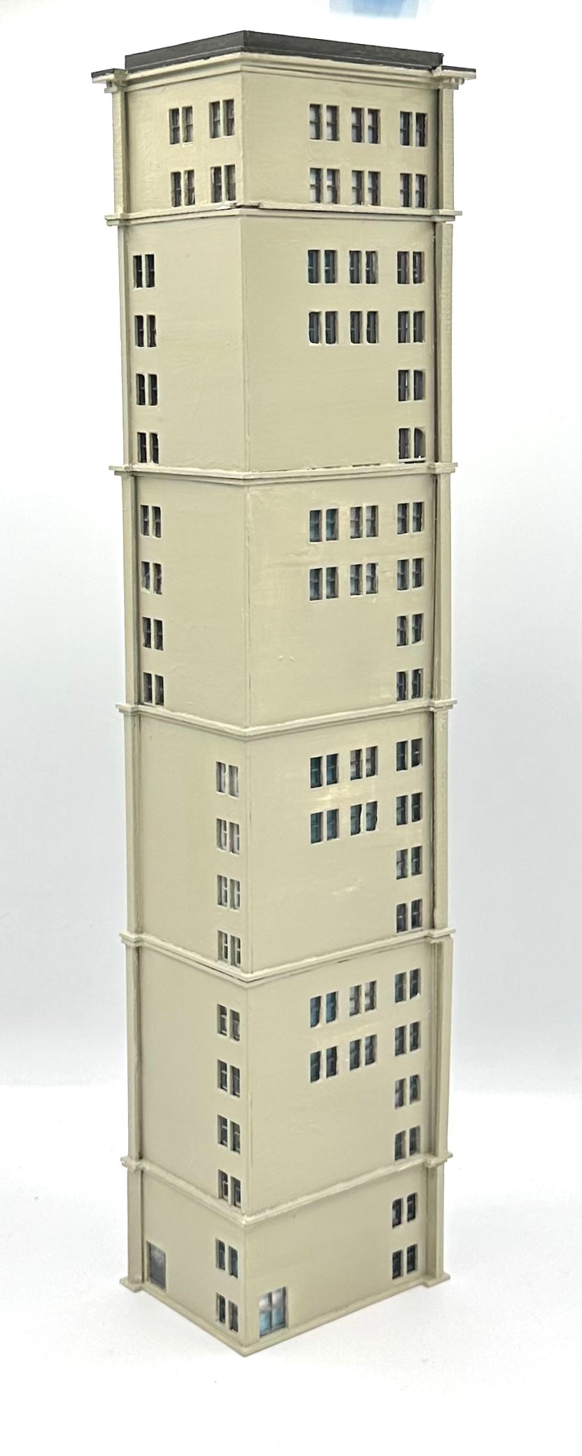 CWM N Scale Apartment/Condo 20-Story Custom Painted Tower Block