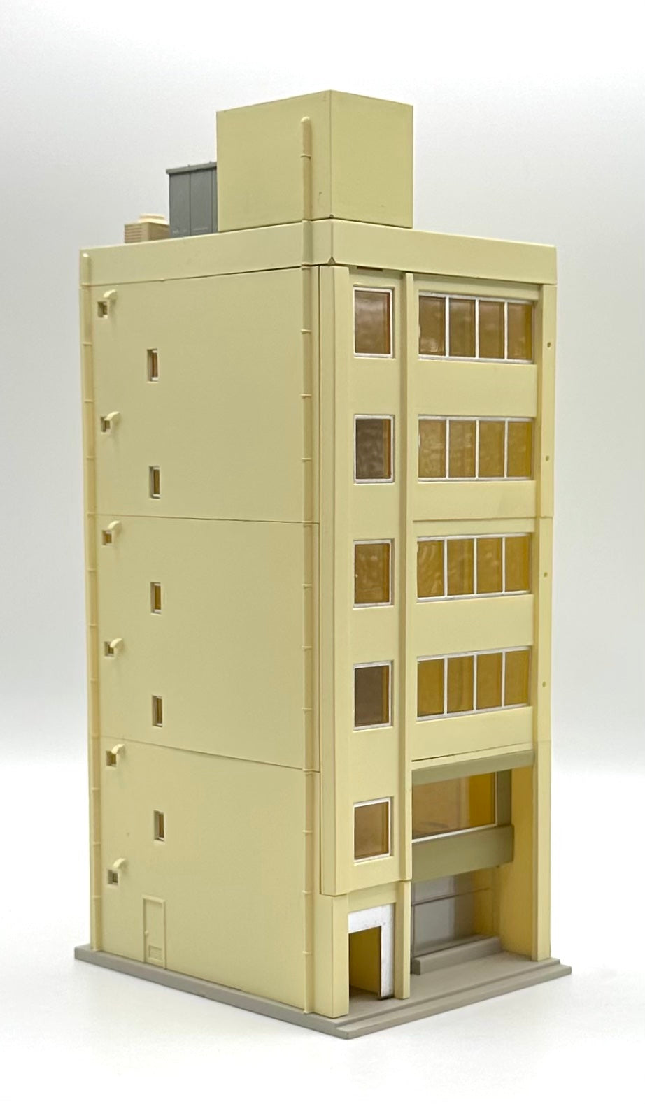 Kato N Scale 23-435  Vacant 6-Story Office Block