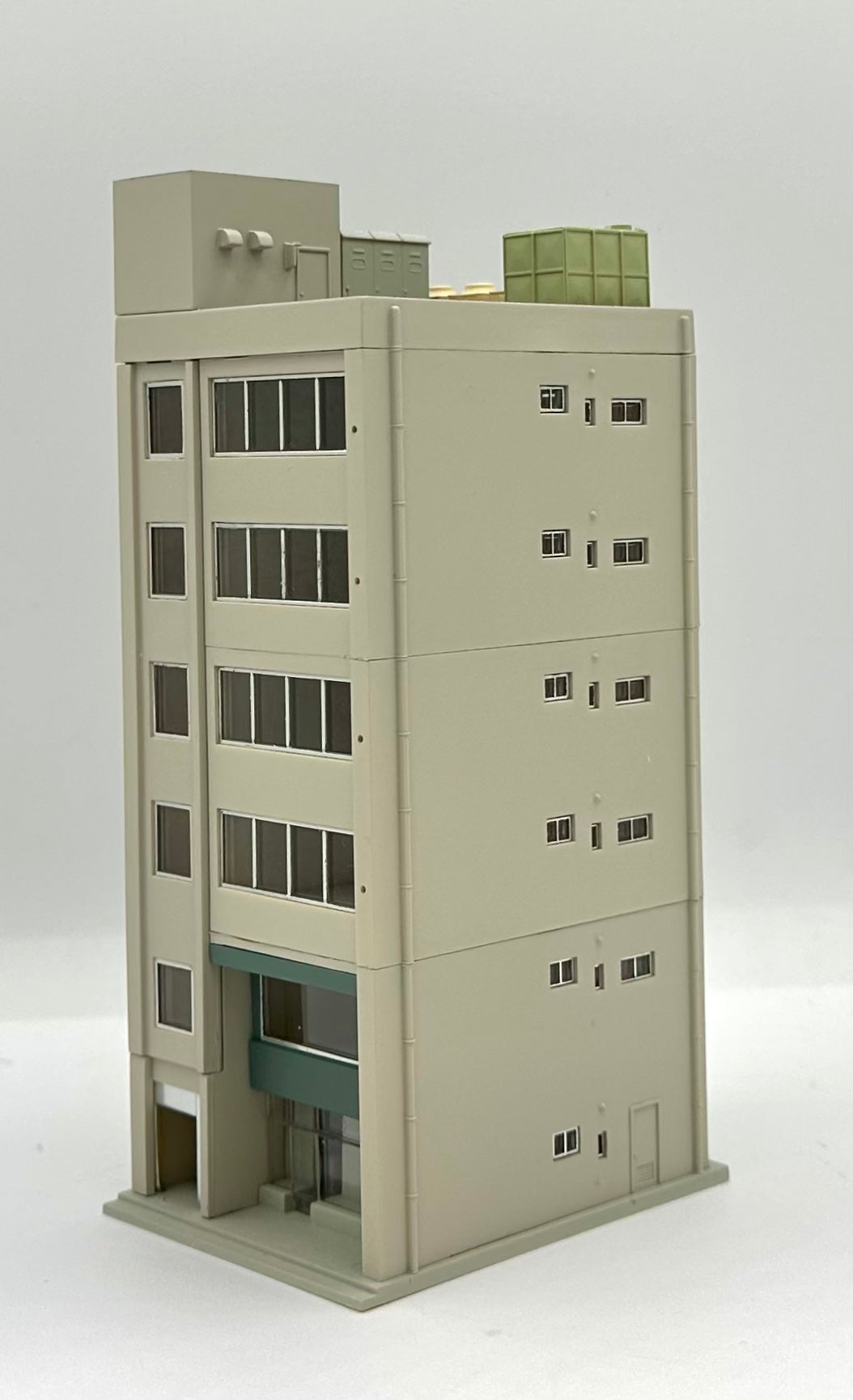 Kato N Scale Dio Town 23-435b 6-Story  High Rise  Vacant Office Building