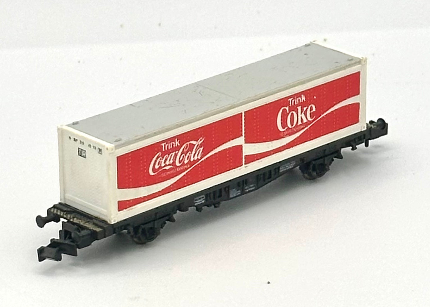 Rare Vintage Fleishmann N scale Flat car with Coca Cola load