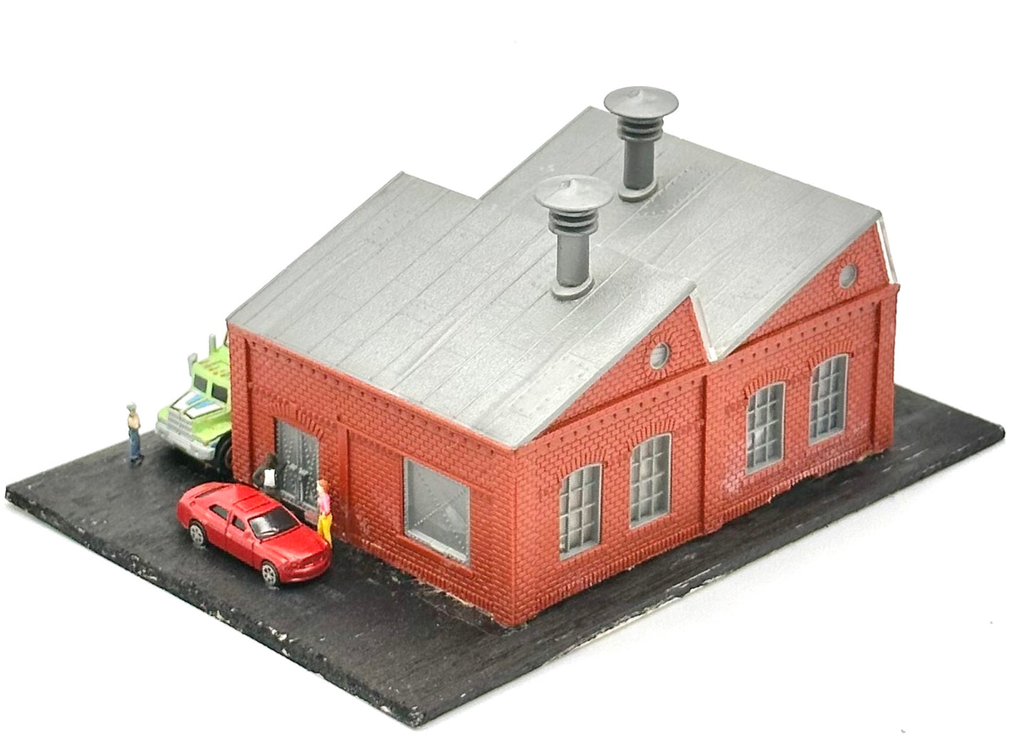 Model Power 2575 N Scale Custom "Eastern Chemicals Co," Fully Assembled Lighted Diorama