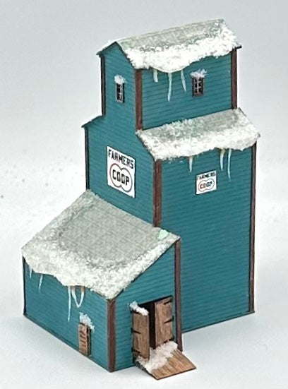 LaserCut Z Scale Wooden Grain Elevator Custom Painted/ Winter Weathered Fully Assembledbled