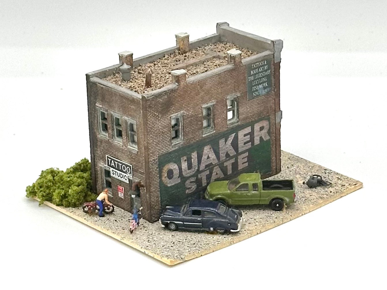 DPM N Scale Custom Painted/Weathered "Lucyi's Tattoo Emporium" Fully Assembled Lighted Diorama