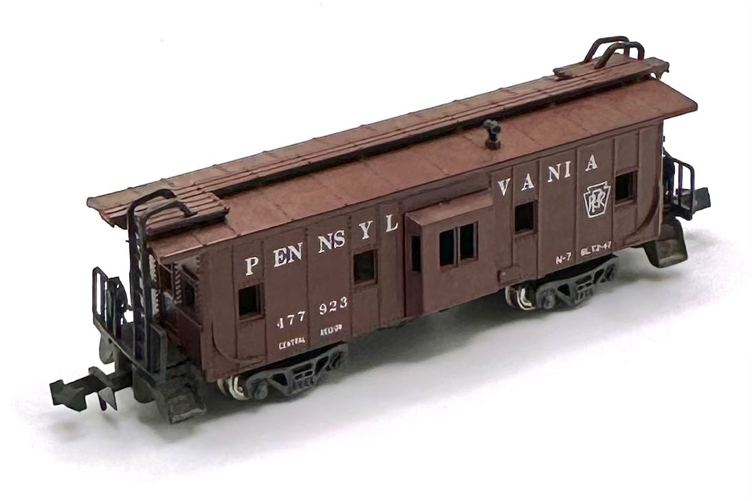 Con-Cor N Scale Pennsylvania  Panel Side Bay Window caboose 477923