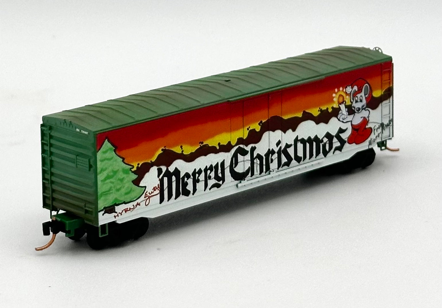 Micro Trains N Scale 038 44  200 Weathered Burlington Northern 50' STD Box Car