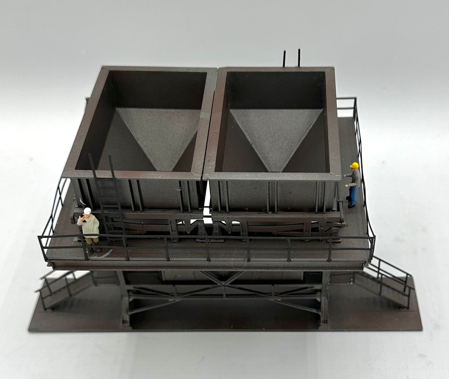 Auhagen HO Scale Large Coaling Station Custom/Weathered Painted Fully Assembled.
