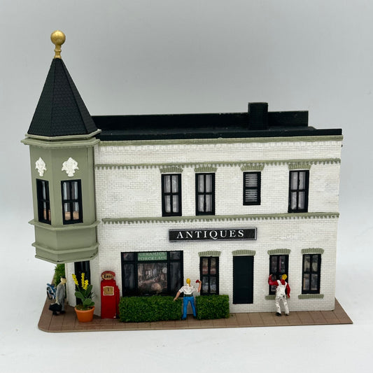HO Scale Corner "Antiques Shop"Custom Painted/Weathered Fully Assembled Street Items/Figures