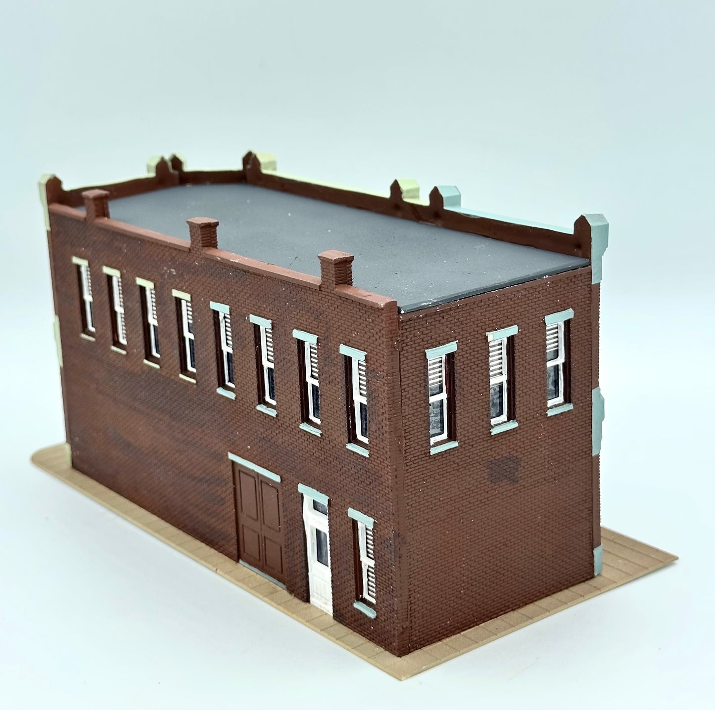 DPM 12100 HO Scale Fully Assembled Seymour Block " Pawn Shop/ Mainline Grocery" Lighted