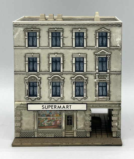 Pola N Scale; Custom Painted 4-Story Apartment Building with Alleyway