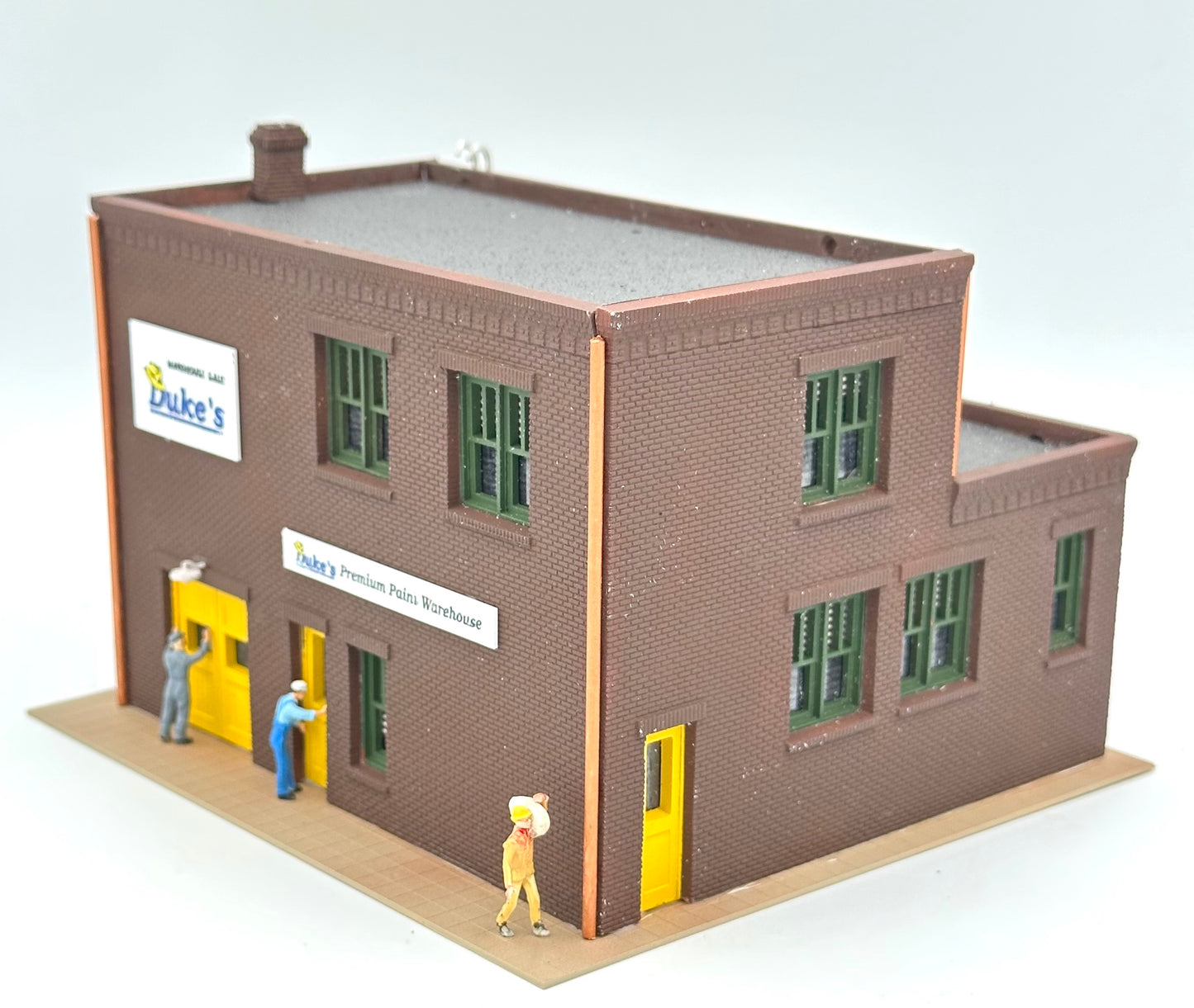 Woodland Scenics HO Scale Custom Built/ Painted "Duke's Wholesale Paints" New Diorama